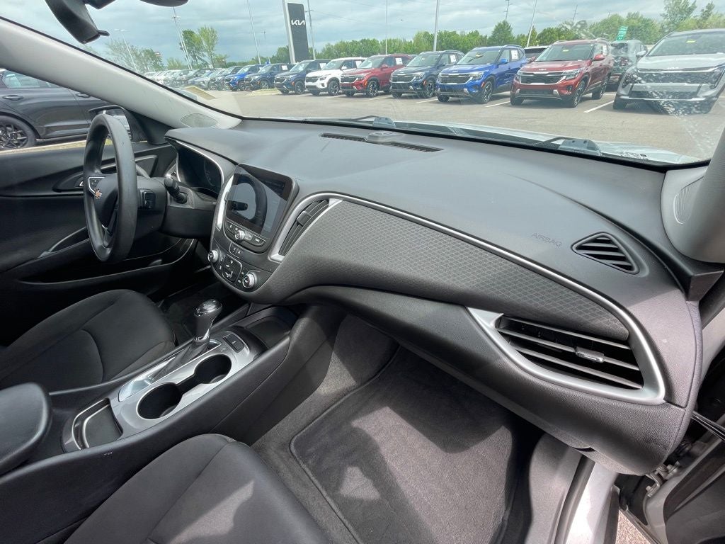 2020 Chevrolet Malibu LS 1LS