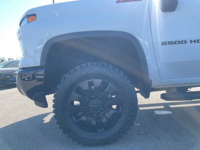 2024 Chevrolet Silverado 2500HD Custom 4X4 / ONE OWNER