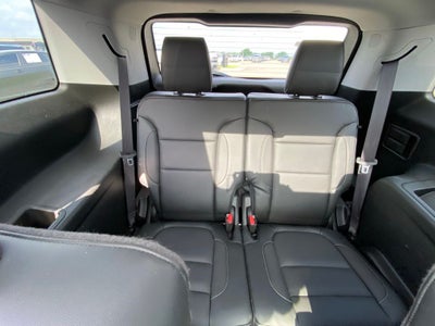 2017 GMC Acadia SLT-2 MOONROOF / REAR DVD ENTERTAINMENT