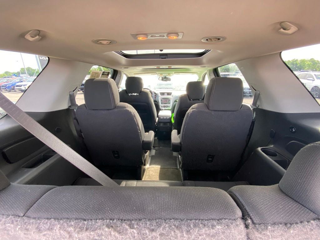 2015 GMC Acadia SLE-2 LOW PAYMENTS