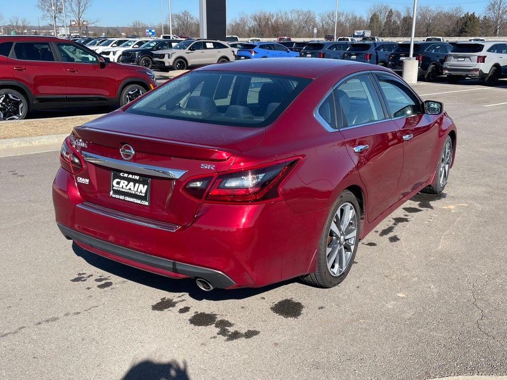 2017 Nissan Altima 2.5 SR LOW PAYMENTS