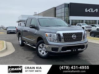 2018 Nissan Titan SV 4X4 / NAV / HEATED SEATS