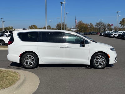 2024 Chrysler Pacifica Limited HEATED SEATS / LEATHER / MOONROOF