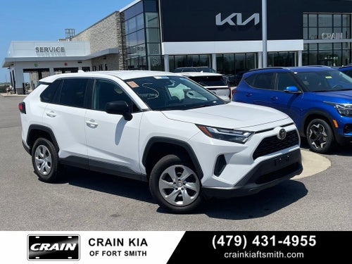 2023 Toyota RAV4 LE