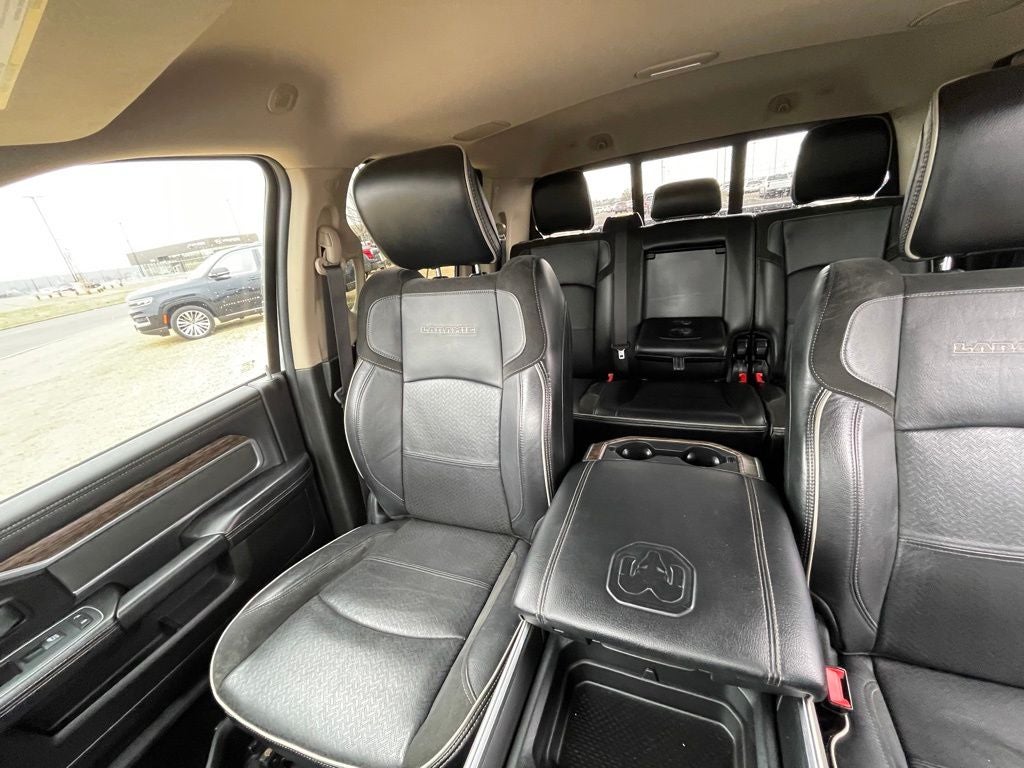 2020 RAM 3500 Laramie HEATED SEATS / 4X4 / NAV