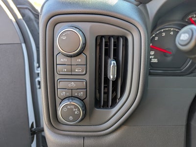 2024 Chevrolet Silverado 1500 Custom 4X4 / ONE OWNER