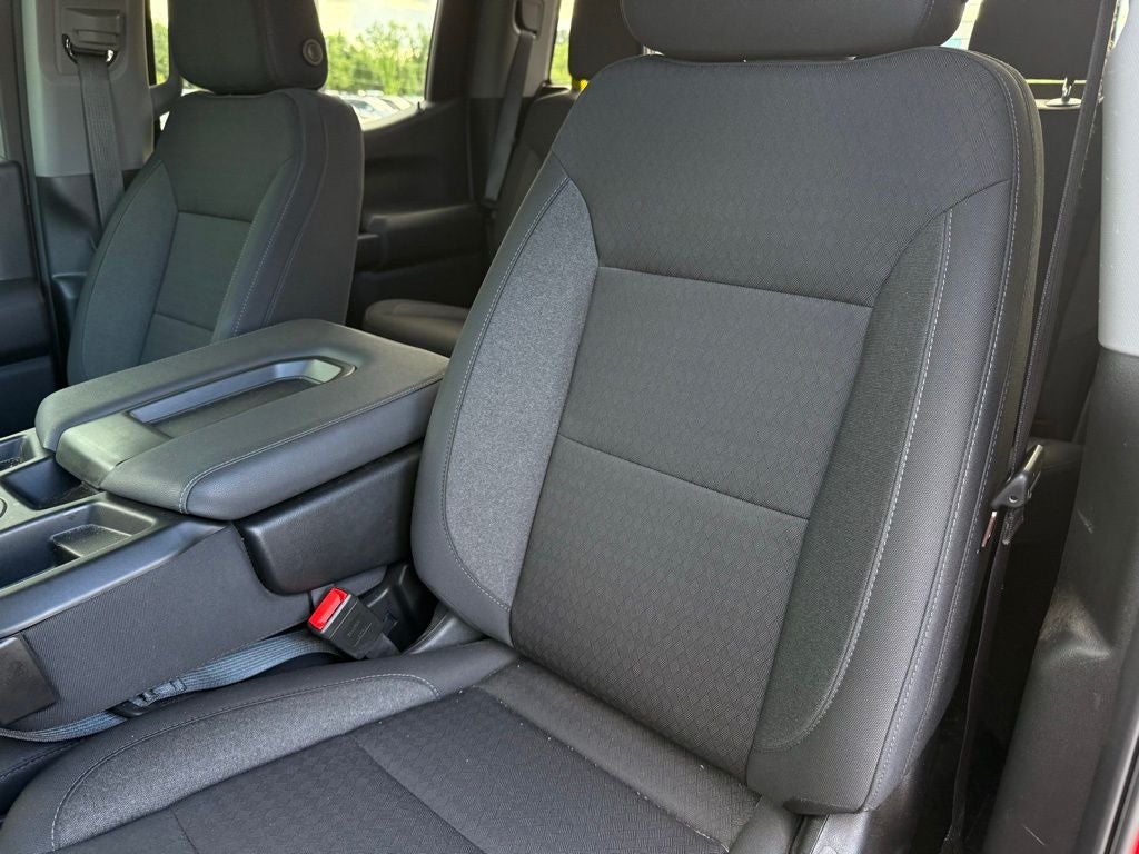2025 Chevrolet Silverado 1500 Custom Trail Boss 4X4 / TRAILERING PACKAGE