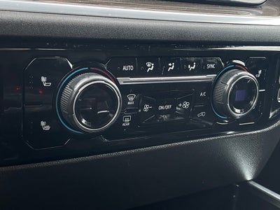 2022 Chevrolet Silverado 1500 LT Trail Boss HEATED SEATS / 4X4 / CLEAN CARFAX