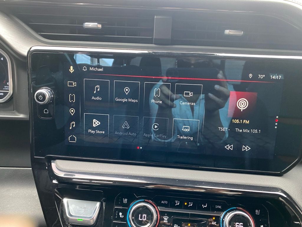 2022 GMC Sierra 1500 AT4 4x4 / HEATED SEATS