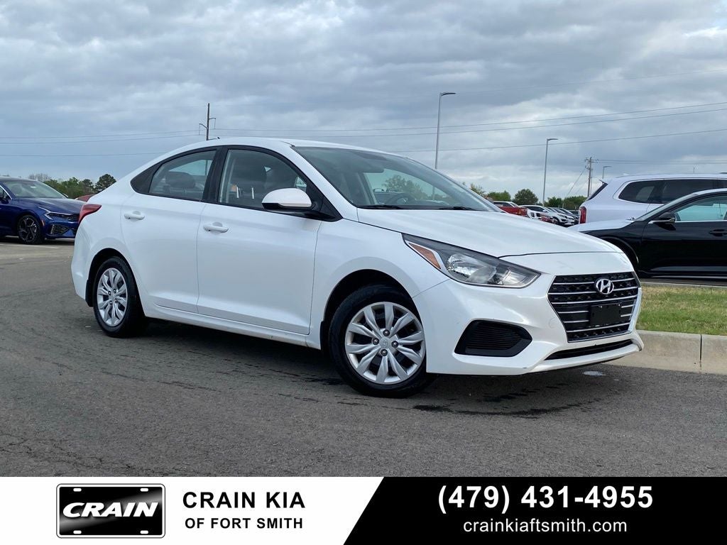 2019 Hyundai Accent SE
