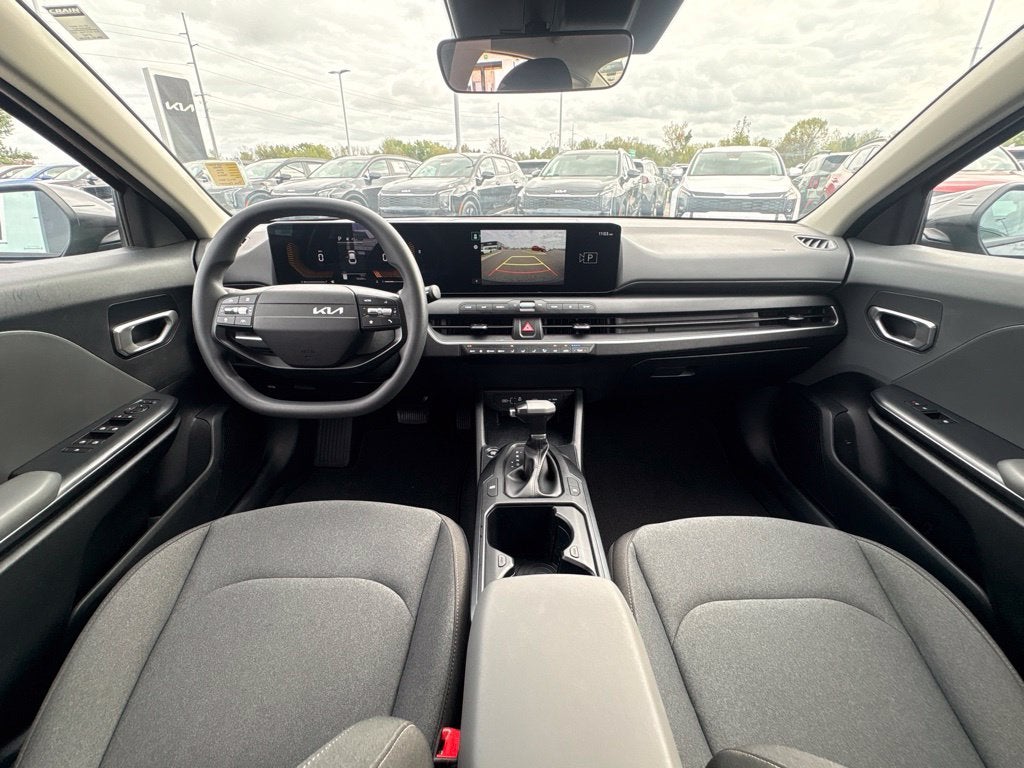 2025 Kia K4 LX