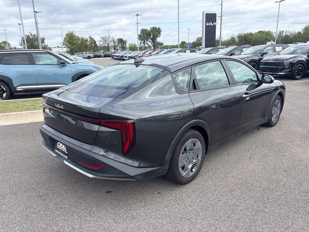 2025 Kia K4 LX