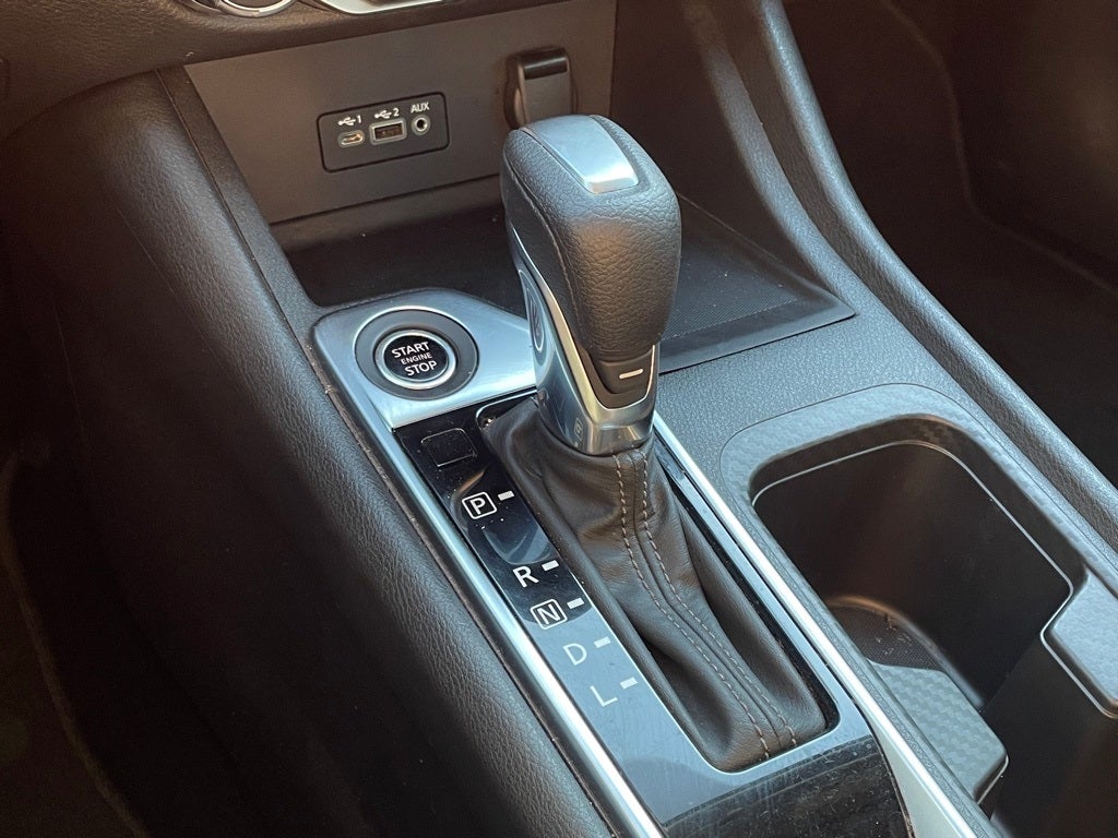 2022 Nissan Sentra SV ONE OWNER / CLEAN CARFAX