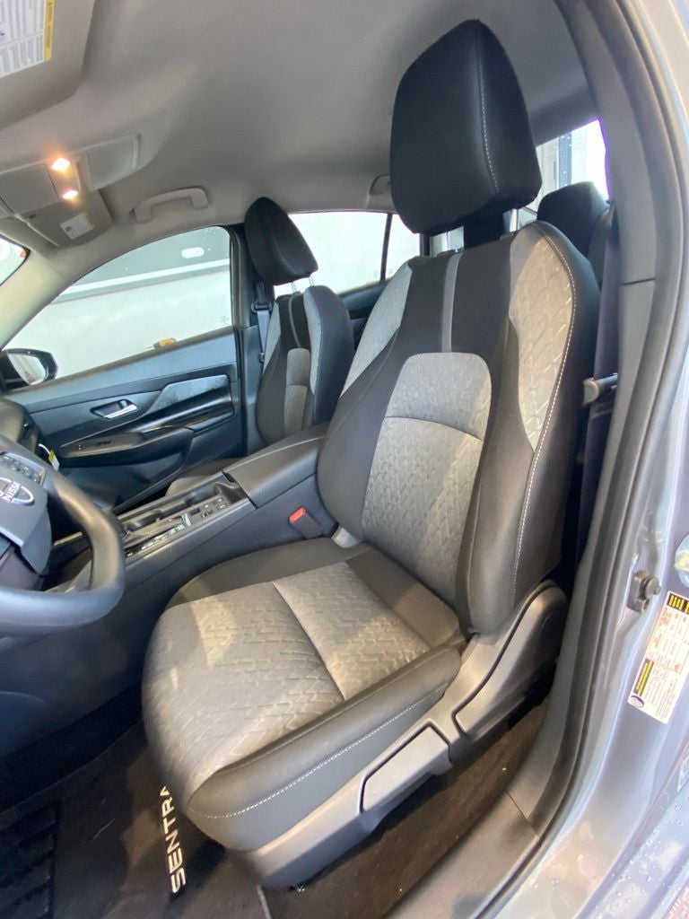 2026 Nissan Sentra SV ONE OWNER / CARPLAY