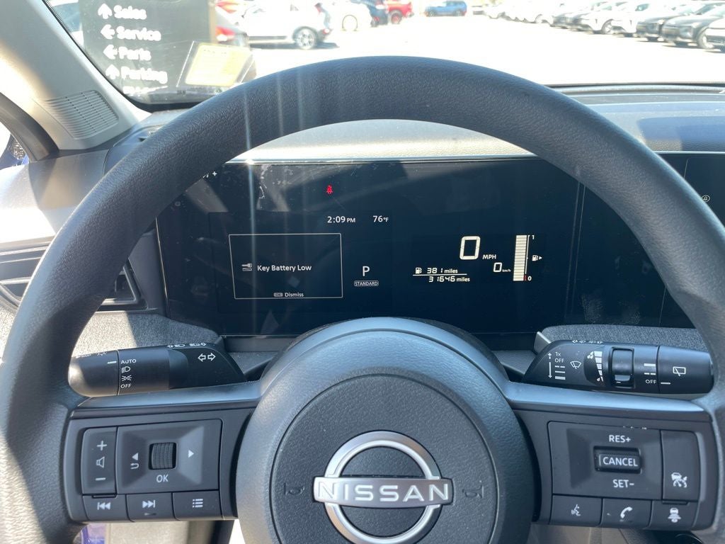 2025 Nissan Kicks SV