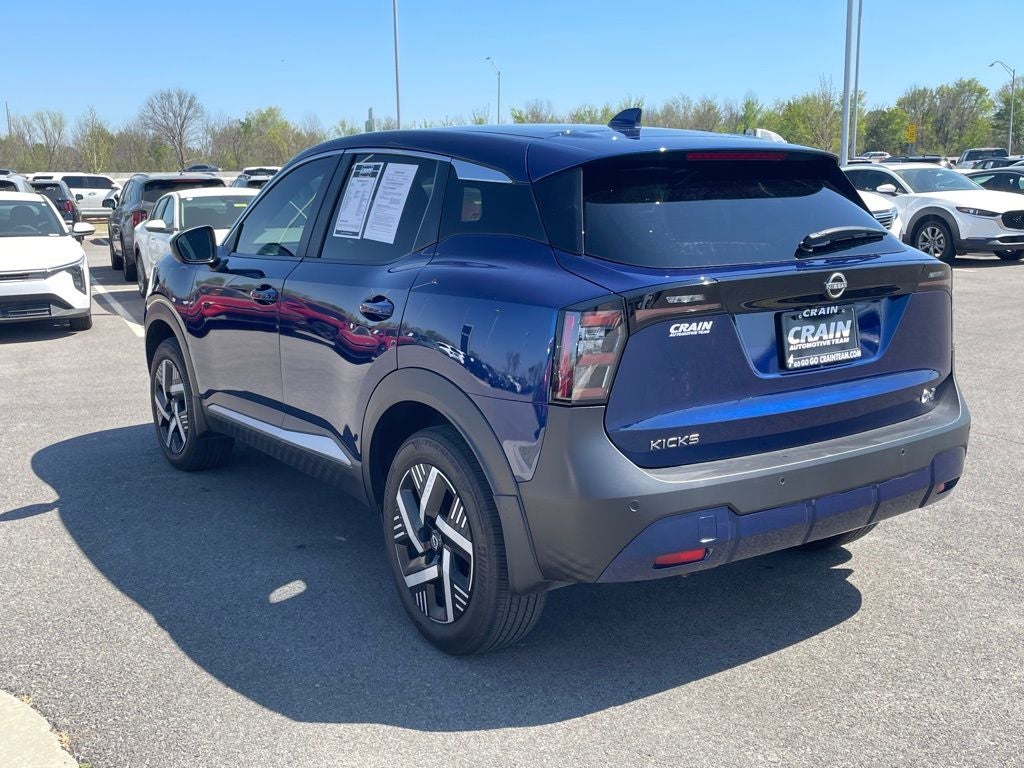 2025 Nissan Kicks SV