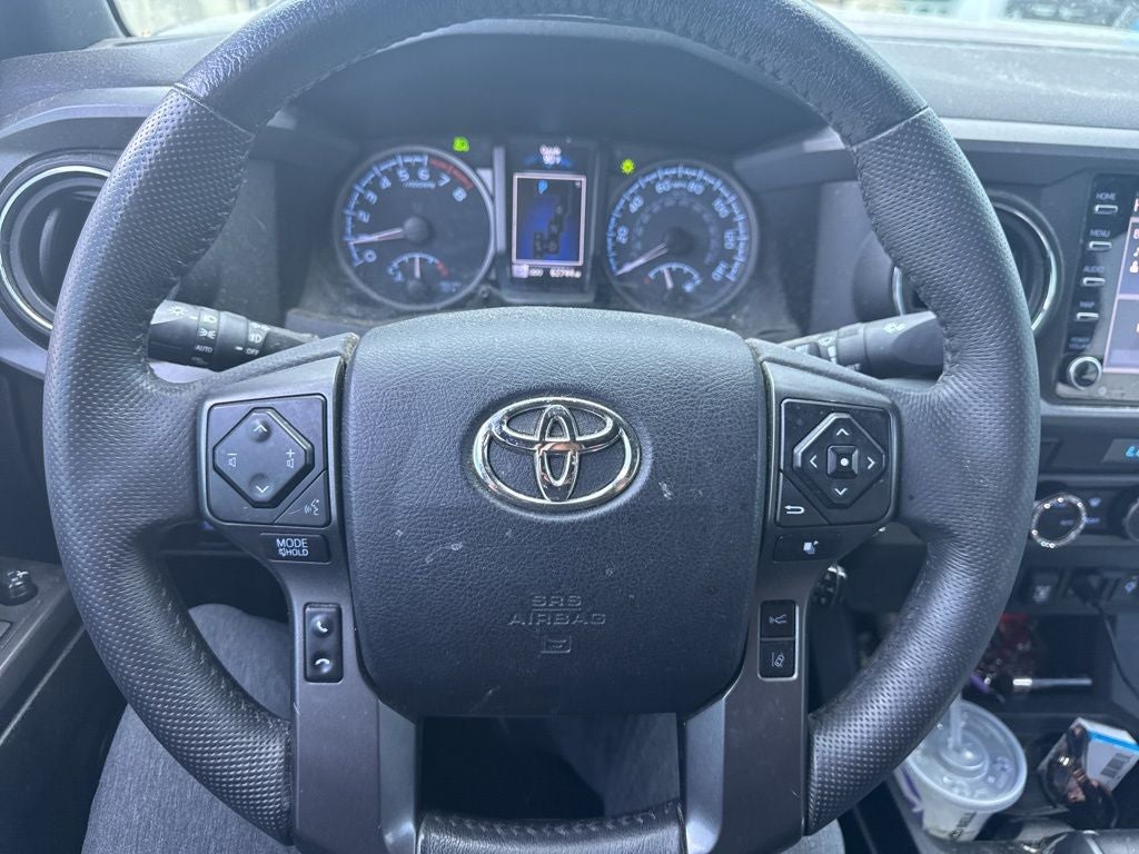 2021 Toyota Tacoma 4X4 / CLEAN CARFAX V6