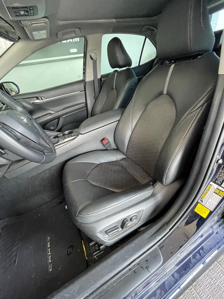 2022 Toyota Camry XSE HEATED SEATS / LEATHER / MOONROOF