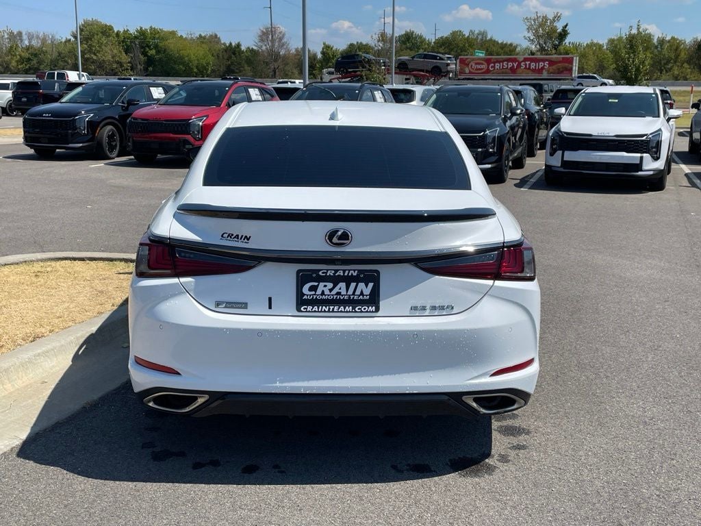 2021 Lexus ES 350 F Sport MOONROOF / HEATED SEATS / NAV