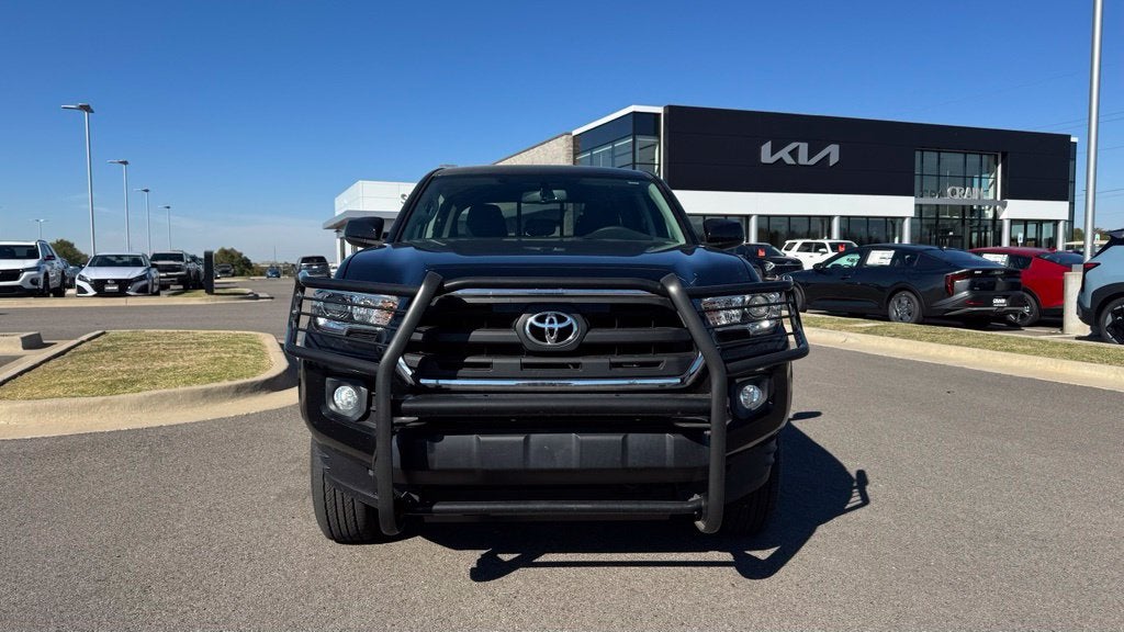 2017 Toyota Tacoma SR5 / 4X4 / ONE OWNER V6
