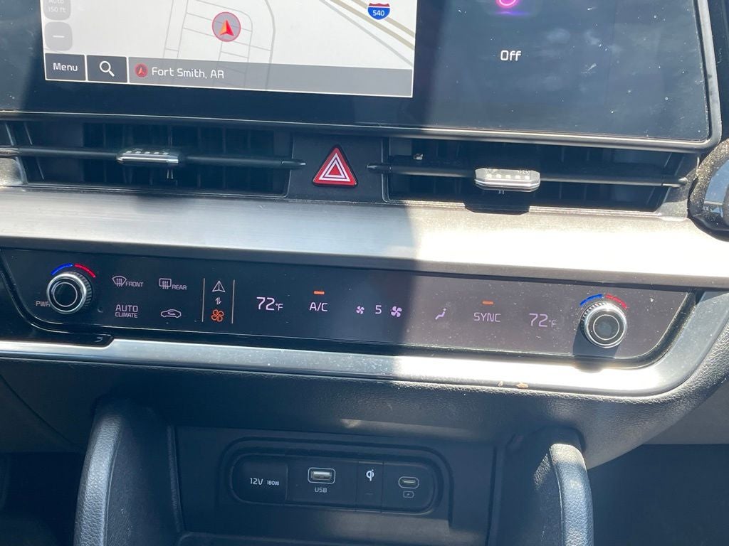 2023 Kia Sportage EX ONE OWNER / AWD / NAV