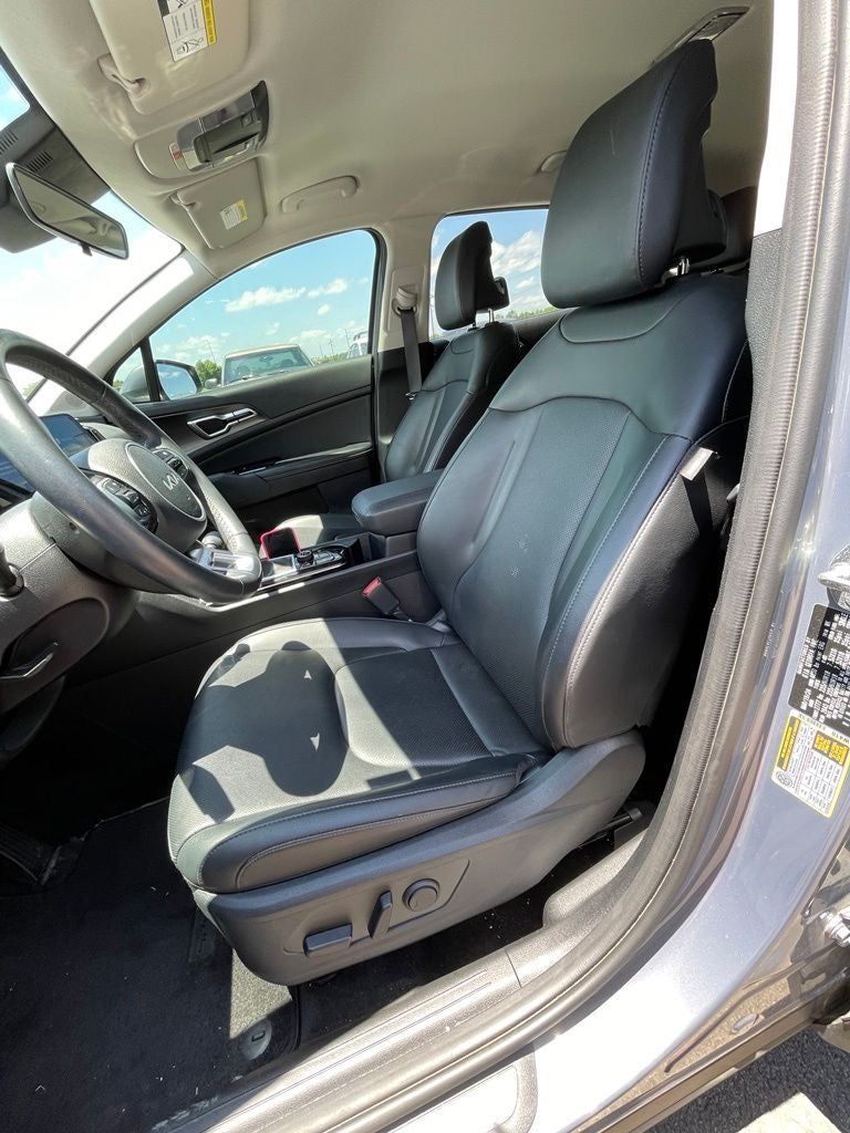 2024 Kia Sportage EX ONE OWNER / NAV / LEATHER