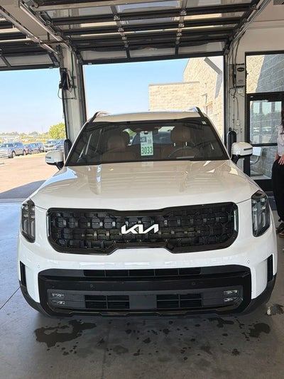 2024 Kia Telluride SX-Prestige X-Line HEATED AND COOLED SEATS / LEATHER / DUAL MOONROOF