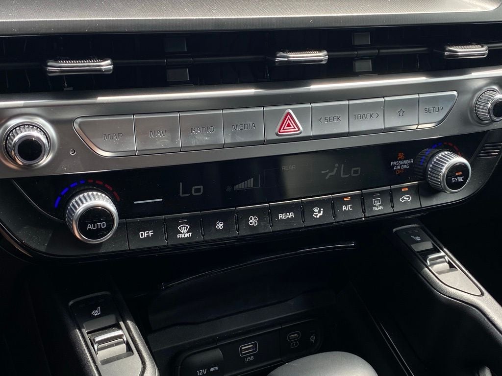 2025 Kia Telluride S AWD / ONE OWNER / NAV