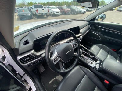 2025 Kia Telluride S AWD / ONE OWNER / NAV