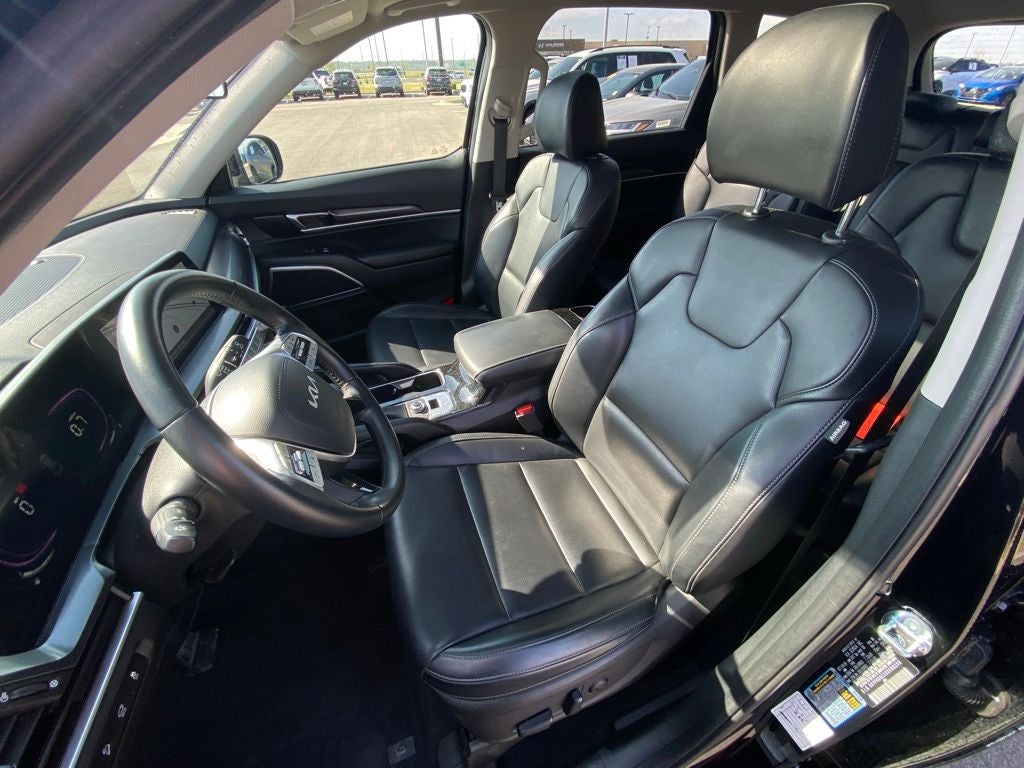 2025 Kia Telluride S AWD / HEATED SEATS / LEATHER