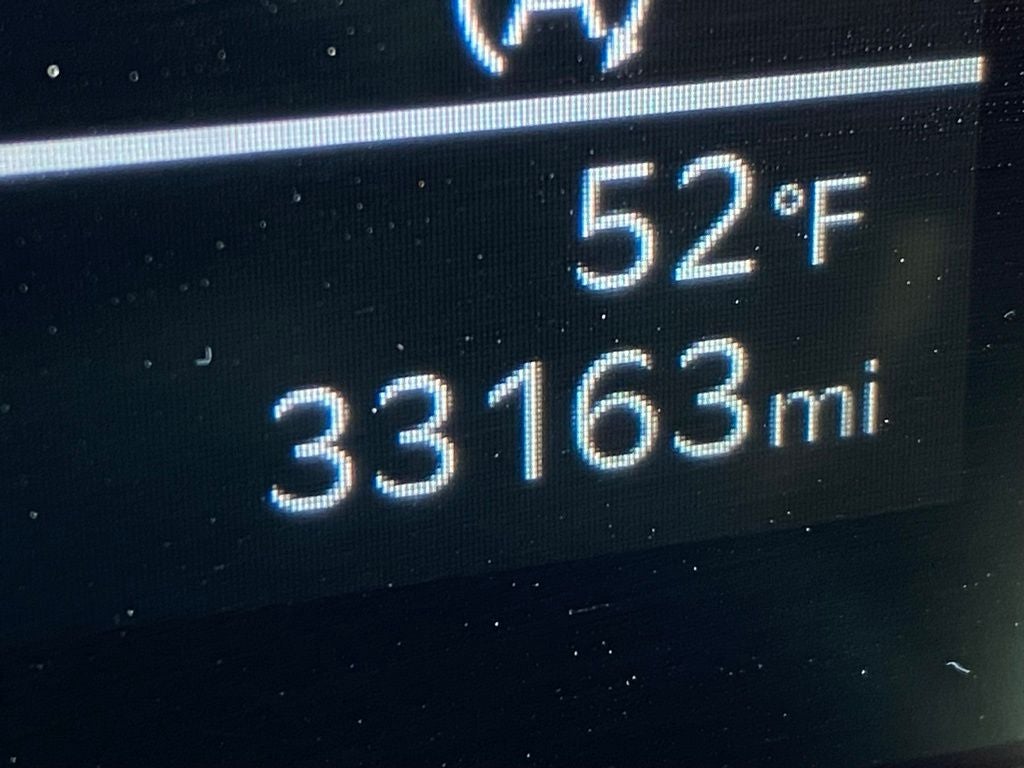 2025 Kia Sorento X-Line EX AWD / MOONROOF / HEATED SEATS