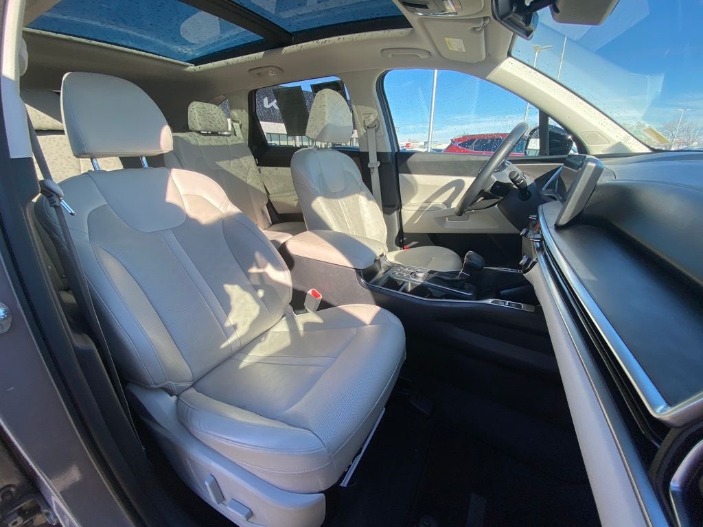 2025 Kia Sorento X-Line EX AWD / MOONROOF / HEATED SEATS