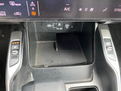 2024 Kia Sorento S AWD / LEATHER / NAV