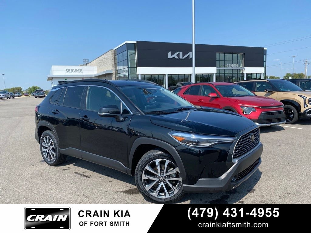 2024 Toyota Corolla Cross XLE POWER DRIVERS SEAT / HEATED SEATS