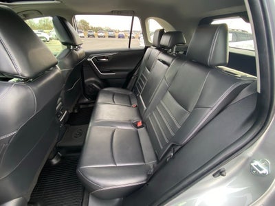 2019 Toyota RAV4 Limited AWD / LEATHER / SUNROOF