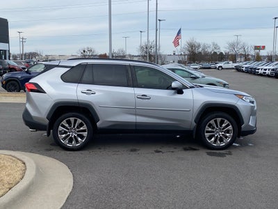 2019 Toyota RAV4 Limited AWD / LEATHER / SUNROOF