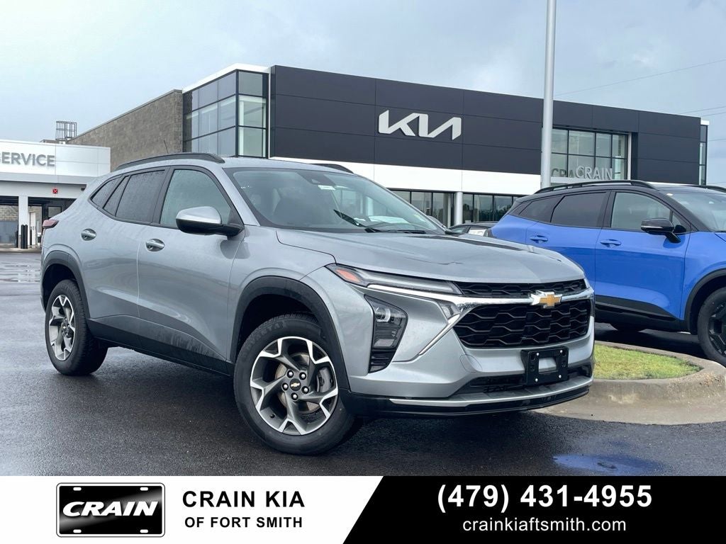 2025 Chevrolet Trax LT