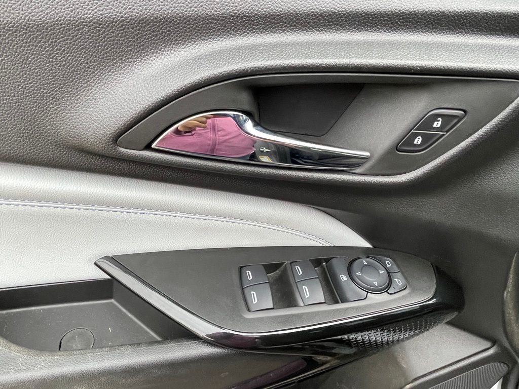 2025 Chevrolet Trax LT HEATED SEATS / ONE OWNER