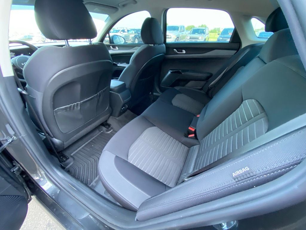2026 Kia K5 LXS ONE OWNER / CLEAN CARFAX