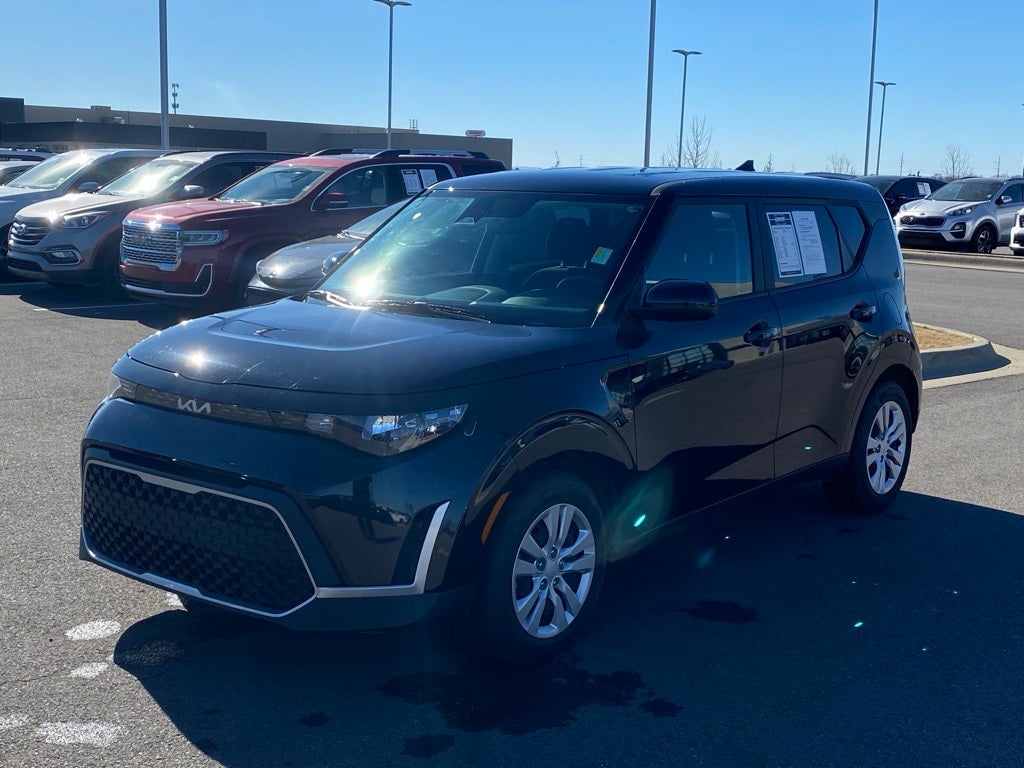 2023 Kia Soul LX CPO / ONE OWNER
