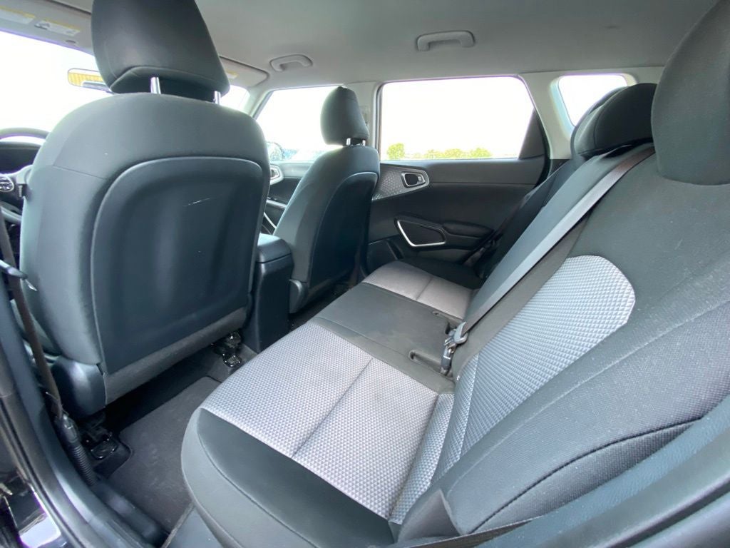 2024 Kia Soul LX TECHNOLOGY PACKAGE