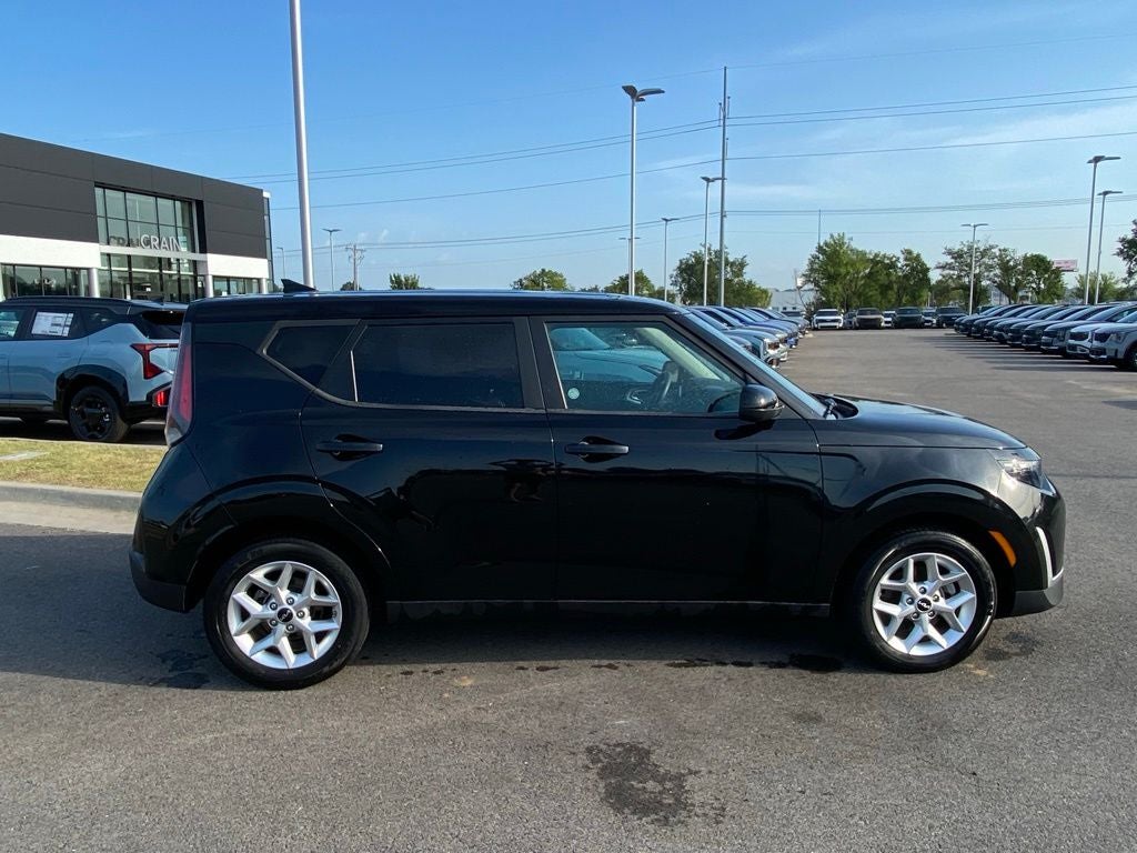 2024 Kia Soul LX TECHNOLOGY PACKAGE