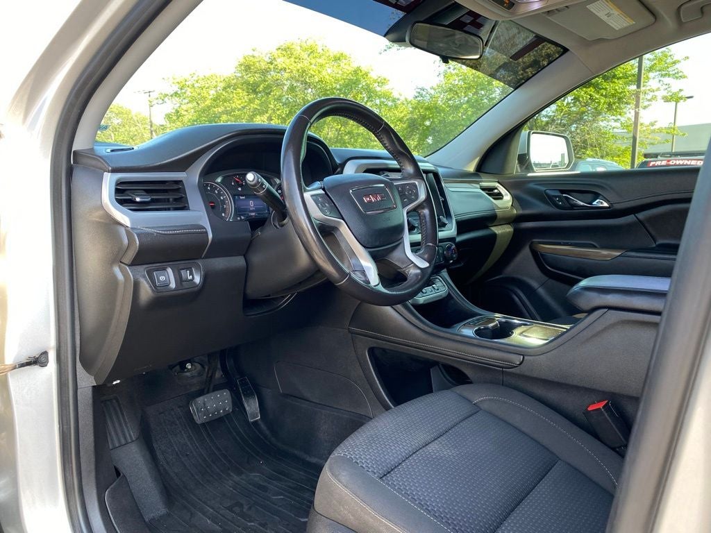 2020 GMC Acadia SLE
