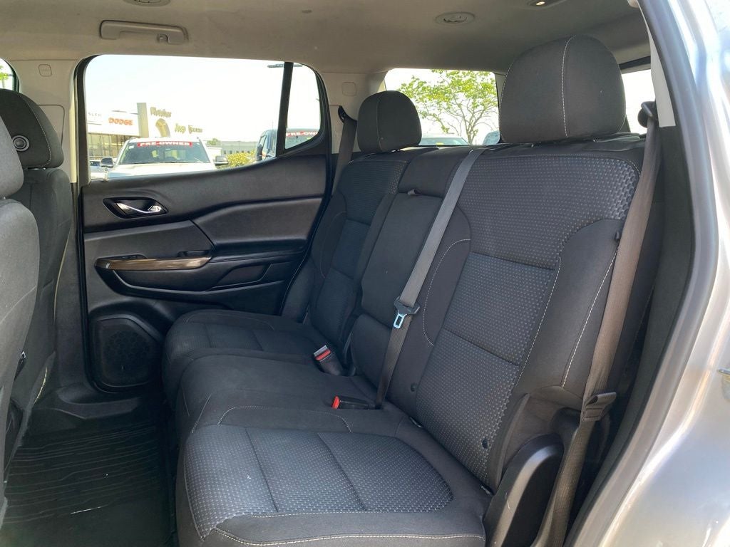 2020 GMC Acadia SLE