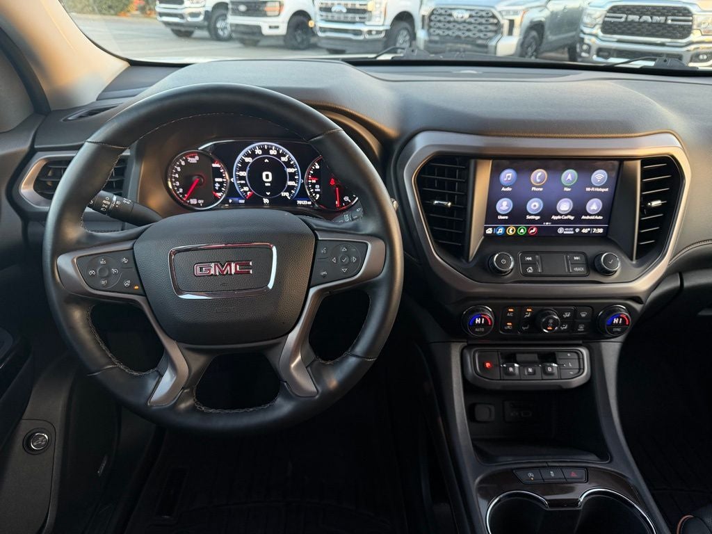 2023 GMC Acadia AT4
