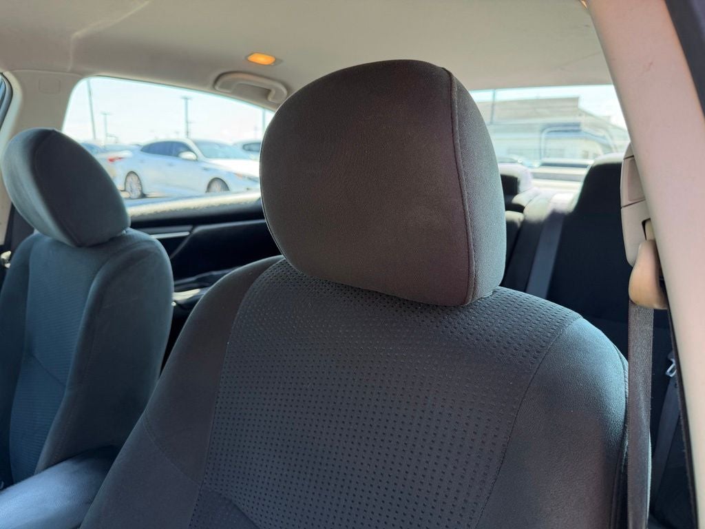 2015 Nissan Altima 2.5 SV *LOW MILES