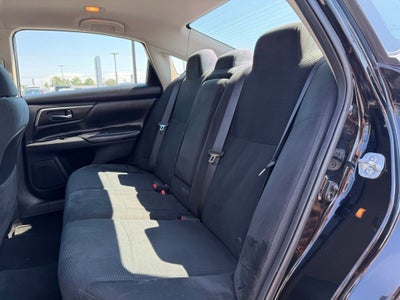 2015 Nissan Altima 2.5 SV *LOW MILES