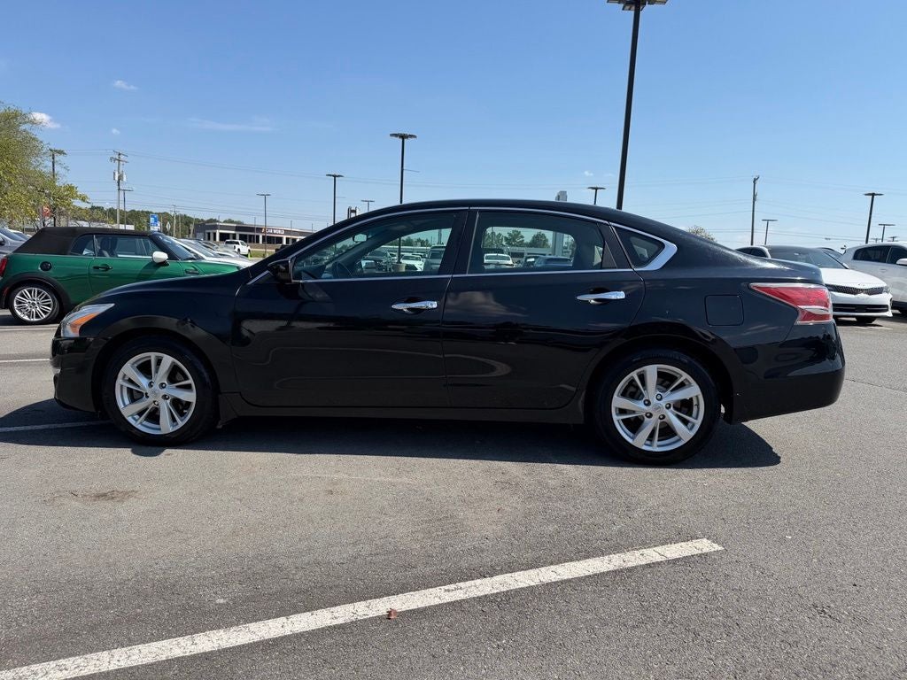 2015 Nissan Altima 2.5 SV *LOW MILES