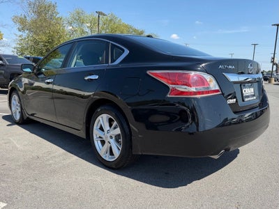 2015 Nissan Altima 2.5 SV *LOW MILES