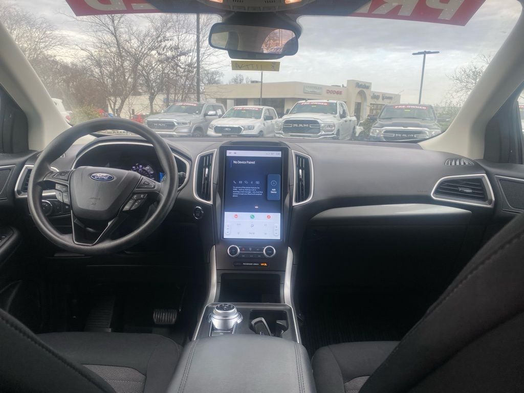 2021 Ford Edge SE